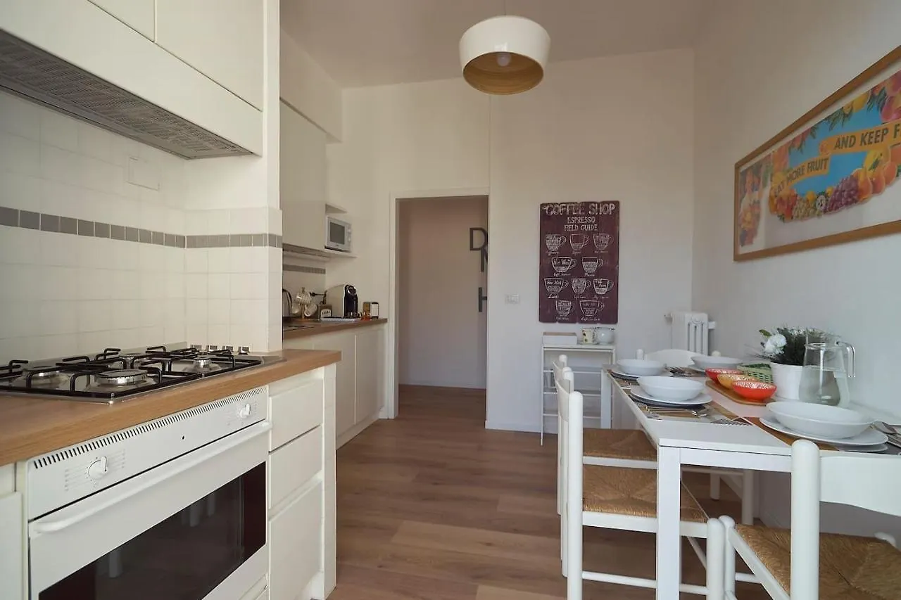 Apartment Appartamento Accogliente E Luminoso Self Check-In Florence